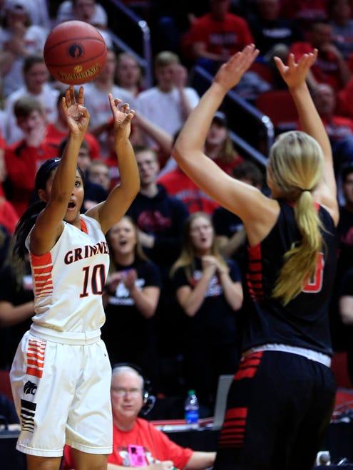 Naomi Jackson of Grinnell puts up a shot during the 4A semi-finals against Le Mars Thursday, March 1, 2018.