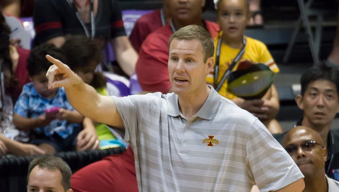 Fred Hoiberg is leaving Iowa State to coach the Chicago Bulls.