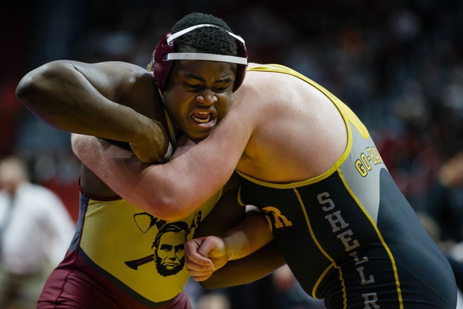 Mamadee Tullay of Des Moines, Lincoln wrestles Andrew Snyder of Waverly-Shell Rock during their 3A 285 lb match at the state wrestling tournament on Thursday, Feb. 14, 2019 in Des Moines.