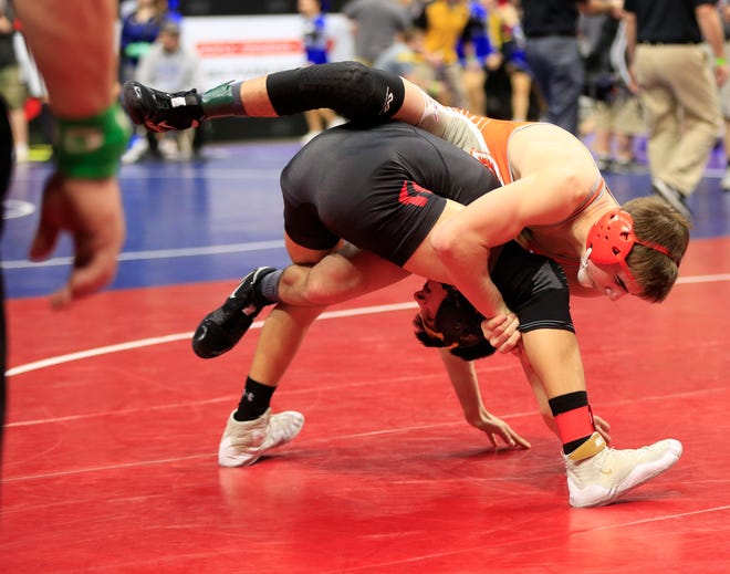 Jack Gaukel of Sergeant Bluff-Luton defeated Remington Hanson of Clarion-Goldfield-Dows during a 132 Lb 2A quarterfinal match at the state wrestling tournament Friday, Feb. 15, 2019.