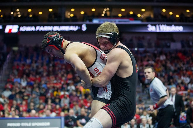 Linn-Mar's Jacob Wempen wrestles Western Dubuque's Devin Ludwig during the 182 pound class 3A championship match during the Iowa high school state wrestling tournament on Saturday, Feb. 16, 2019, in Wells Fargo Arena.