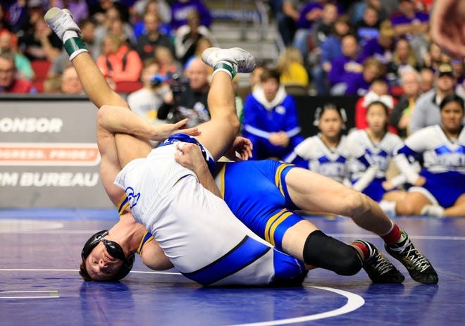 Joey Busse (Humboldt) beats Will Esmoil of West Liberty for the 2A wrestling state championship at 145 pounds Saturday, Feb. 16, 2019.
