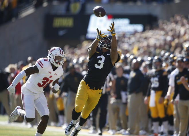 Jay Scheel (2015-2016) beat Wisconsin's Lubern Figaro on this second-quarter play, but couldn't come up with the catch in the Oct. 22, 2016 game at Kinnick Stadium.